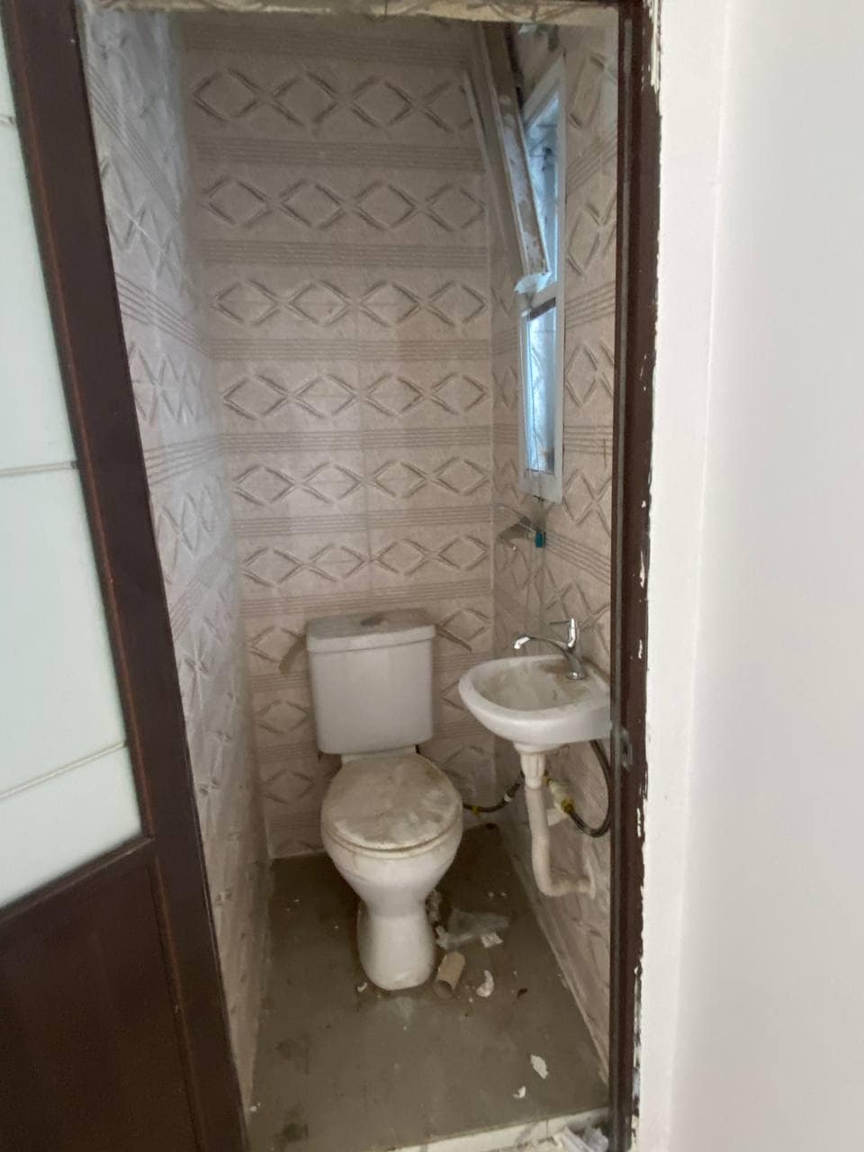 photo_5789789105729243954_y