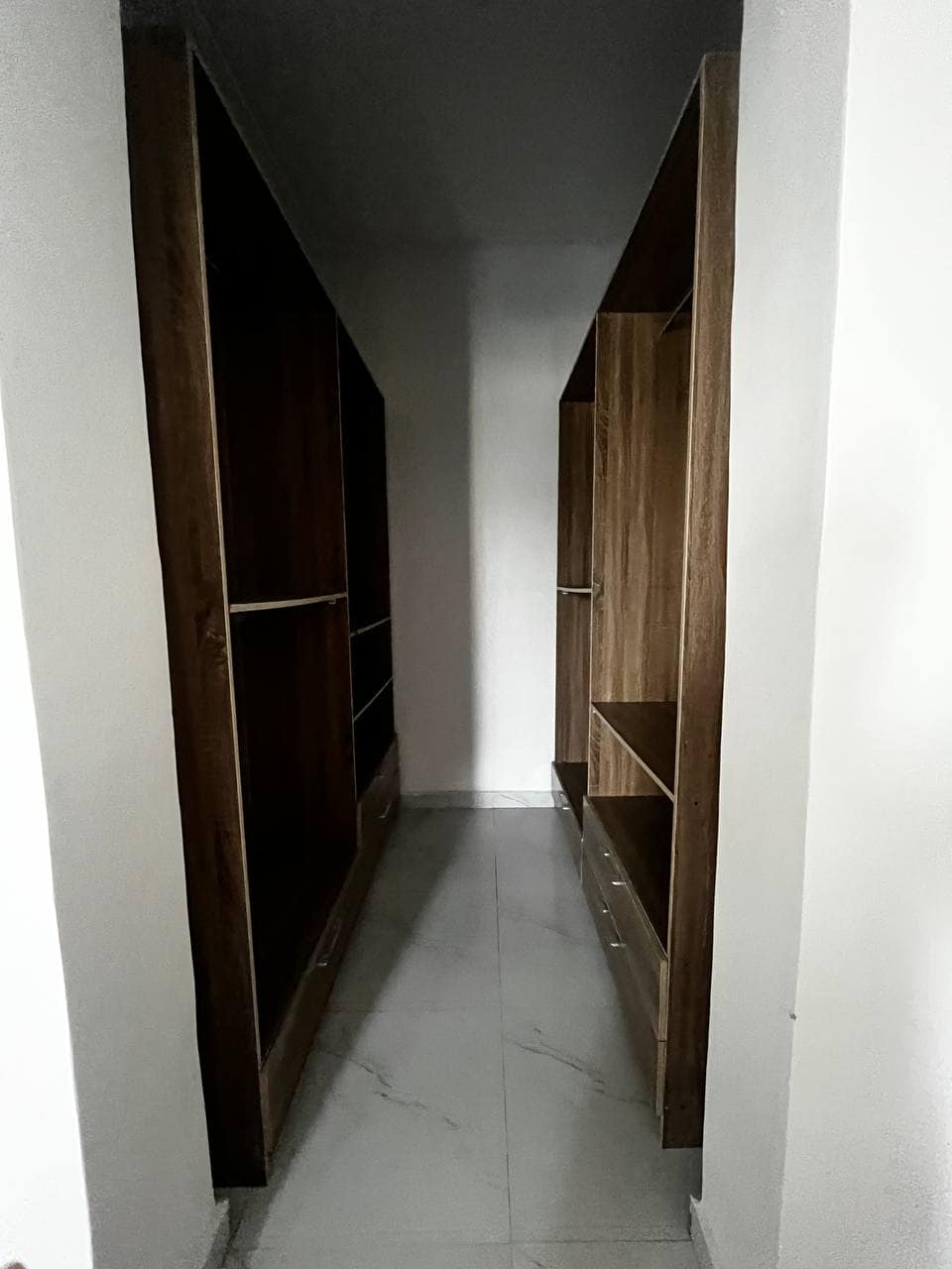 photo_5789789105729244114_y