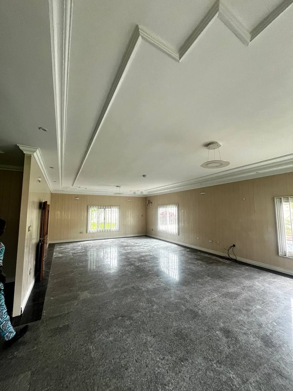 photo_5796211653794794332_y