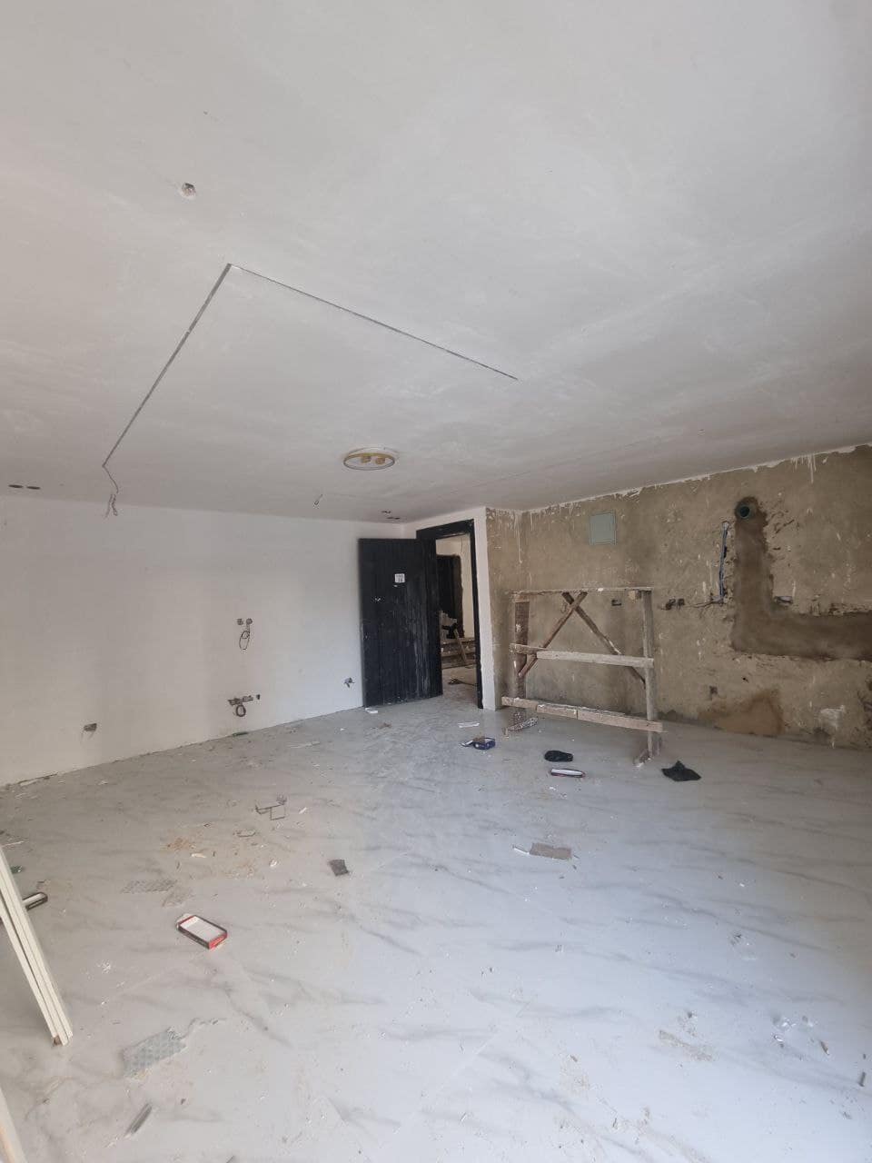 photo_5816537547868409138_y