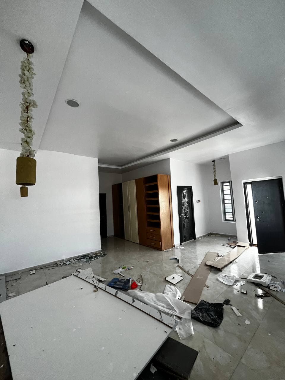 photo_5854848523004743157_y