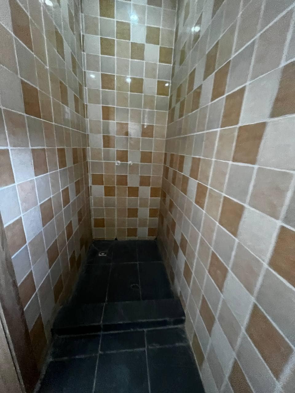 photo_5868738262556413261_y