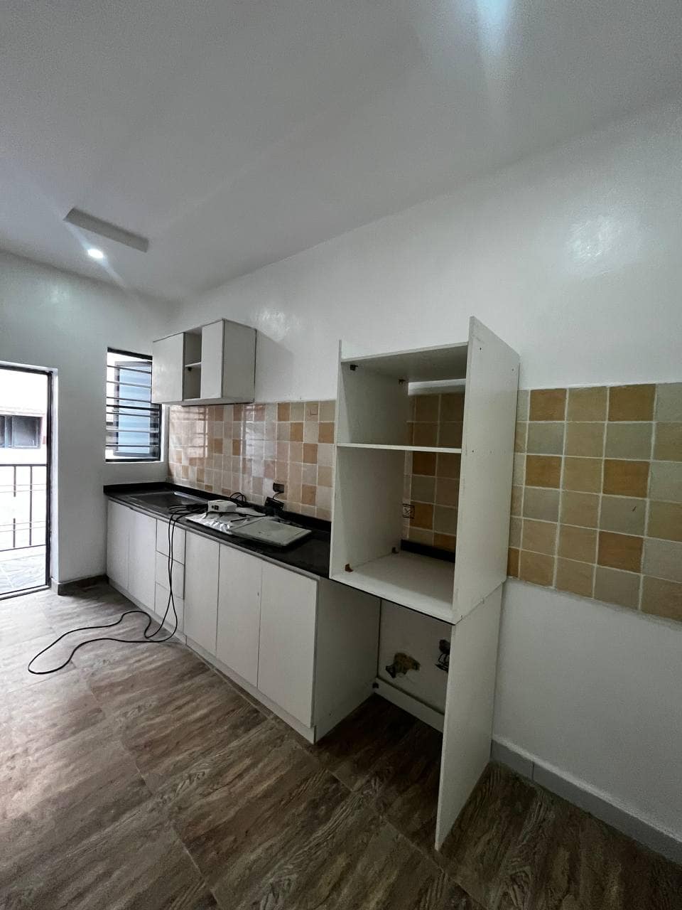 photo_5868738262556413263_y