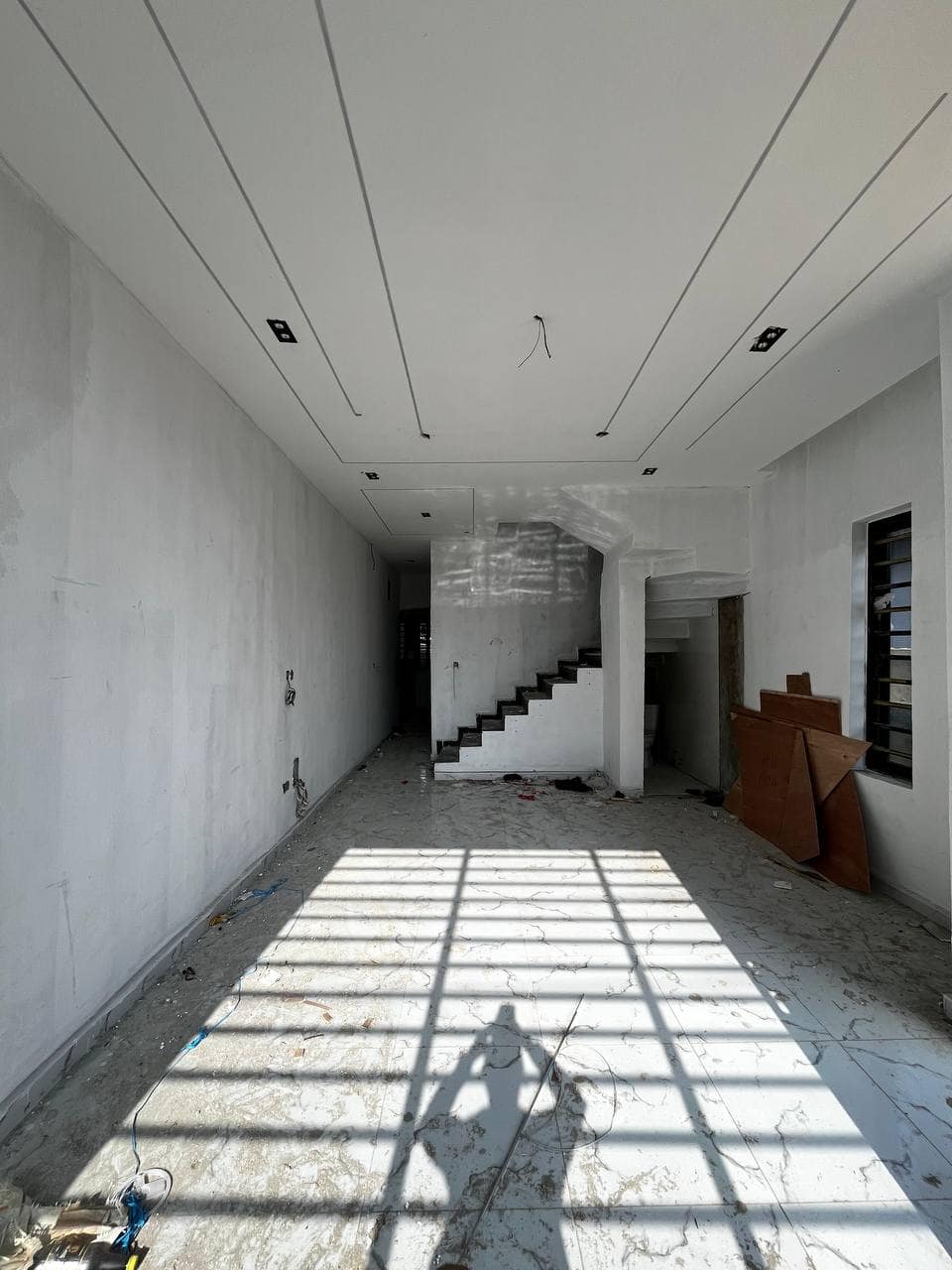 photo_5868738262556413291_y