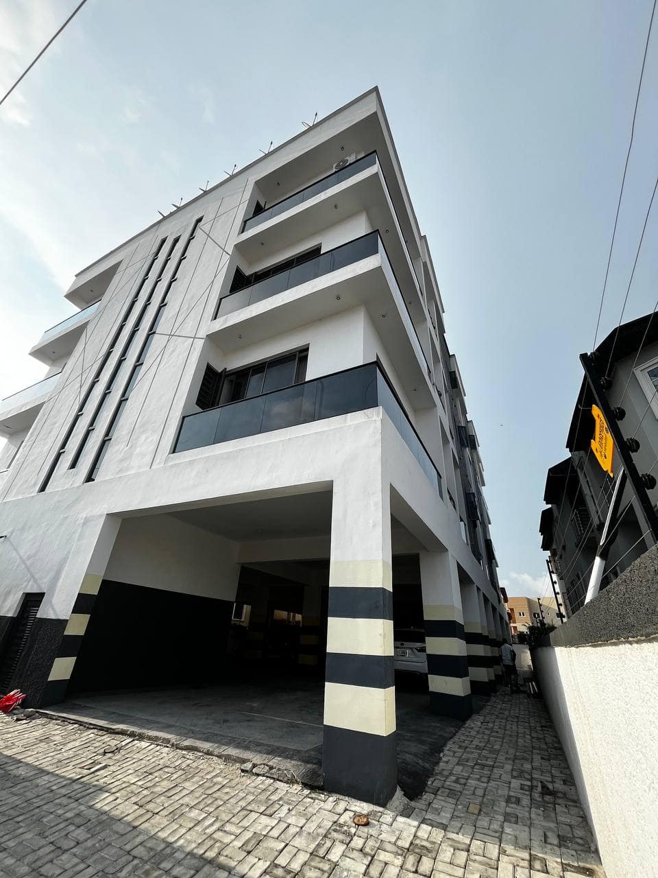 photo_5868738262556413298_y