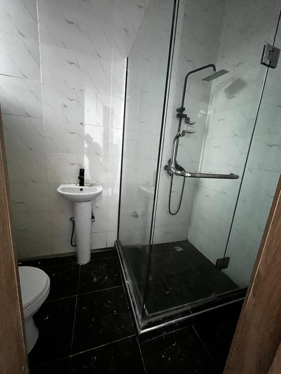 photo_5868738262556413306_y