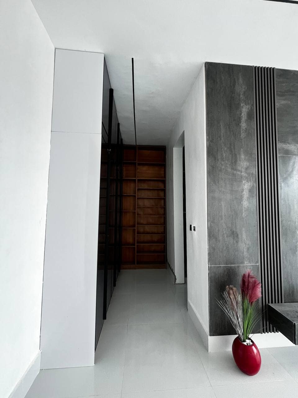 photo_5875194908367326164_y