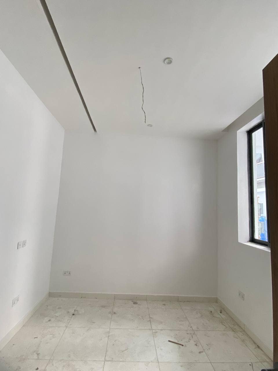 photo_5875416146427710681_y