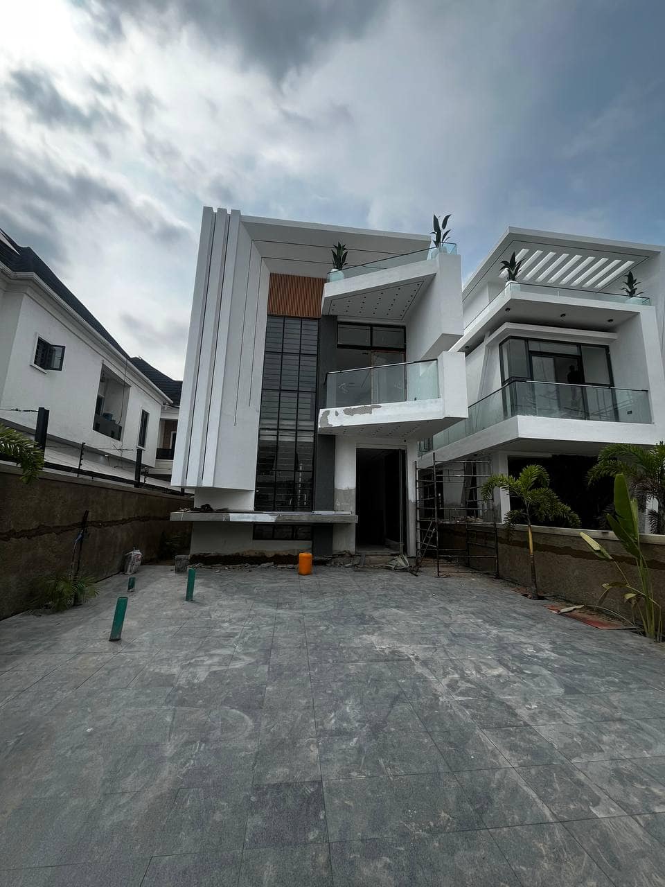 photo_5877667946241395731_y