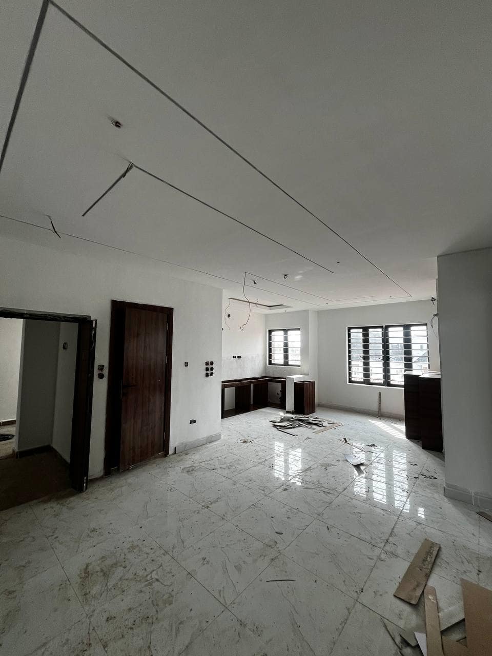 photo_5879586675636243369_y