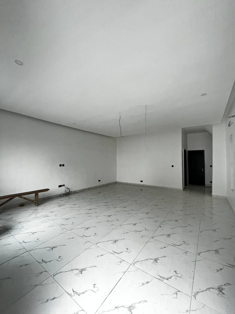 photo_5900266225906945086_y