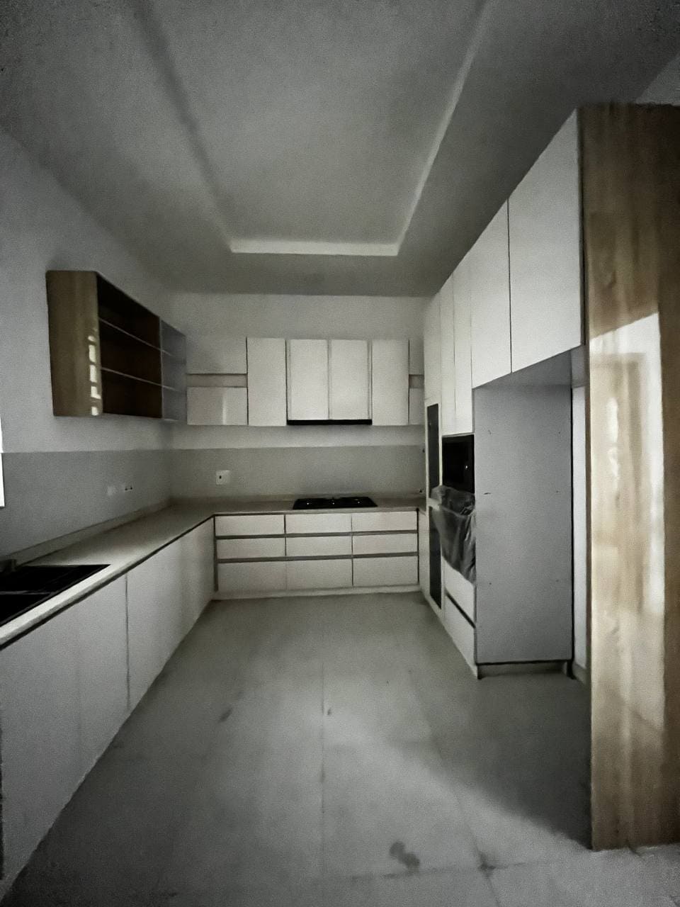 photo_5900266225906945096_y