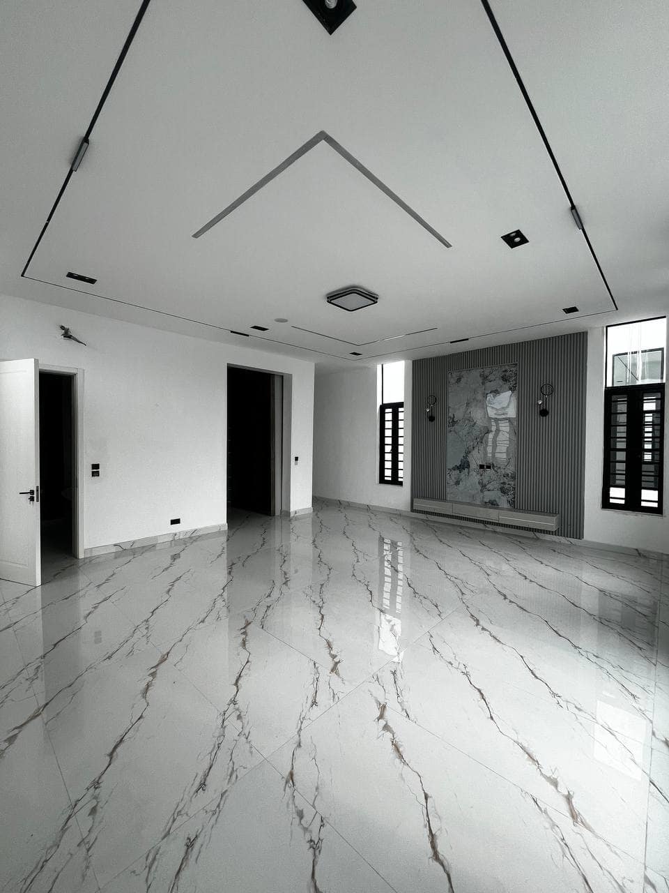 photo_5900266225906945154_y (1)