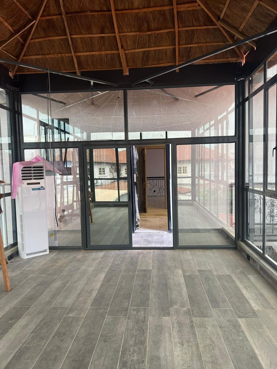 photo_5979085618887199824_y