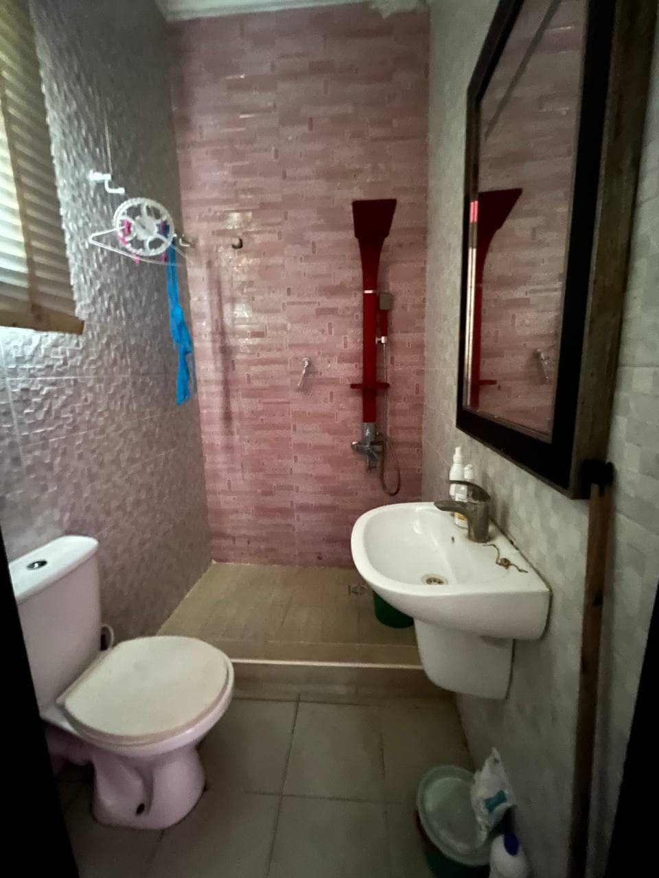 photo_6003497813565705124_y