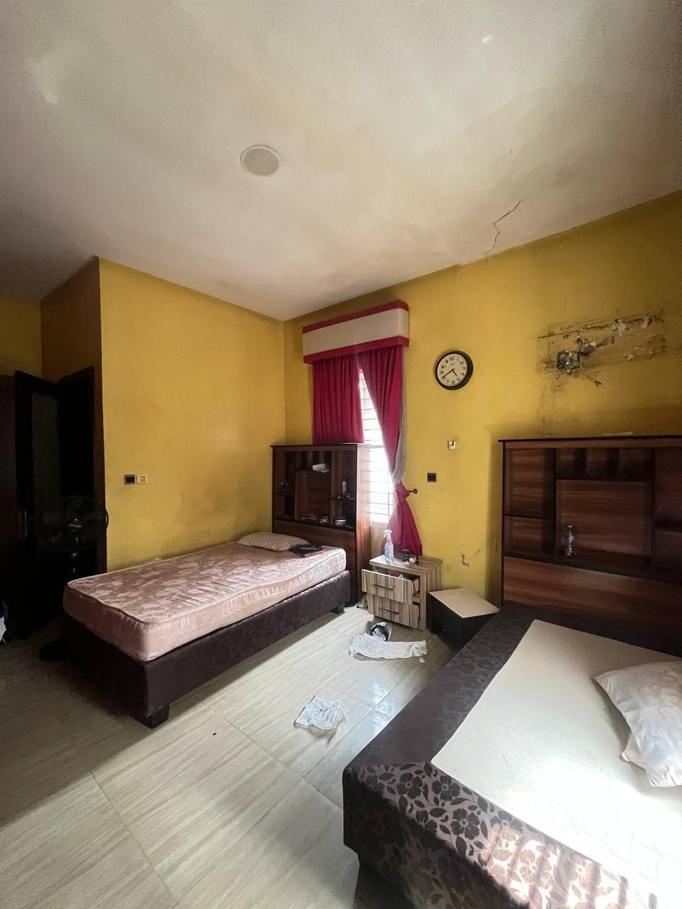 photo_6003497813565705126_y