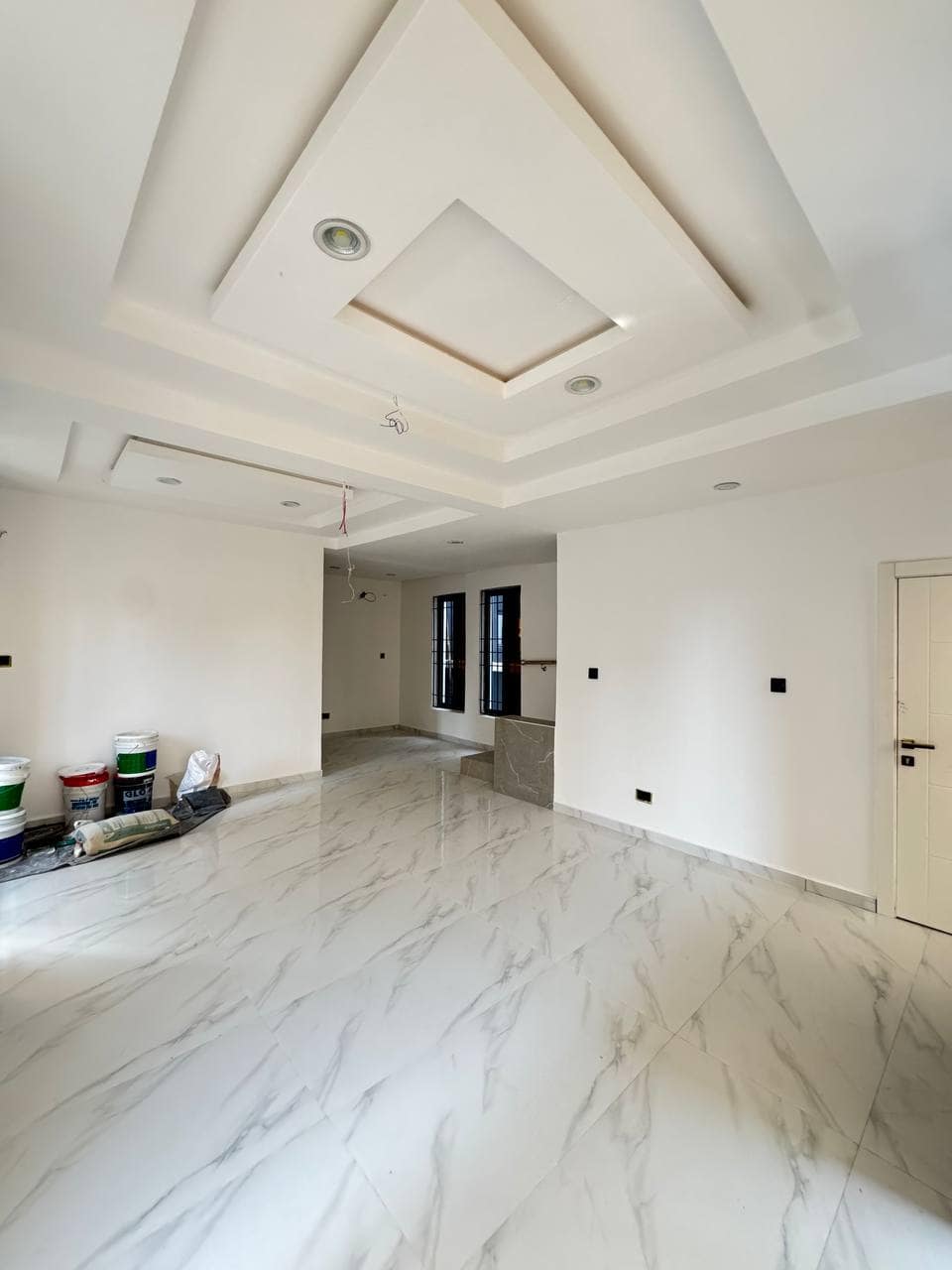 photo_6012865347691678615_y