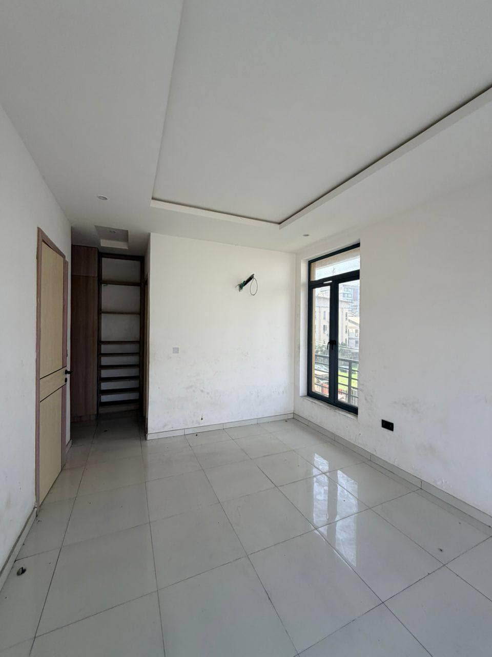 photo_6014787525945264983_y