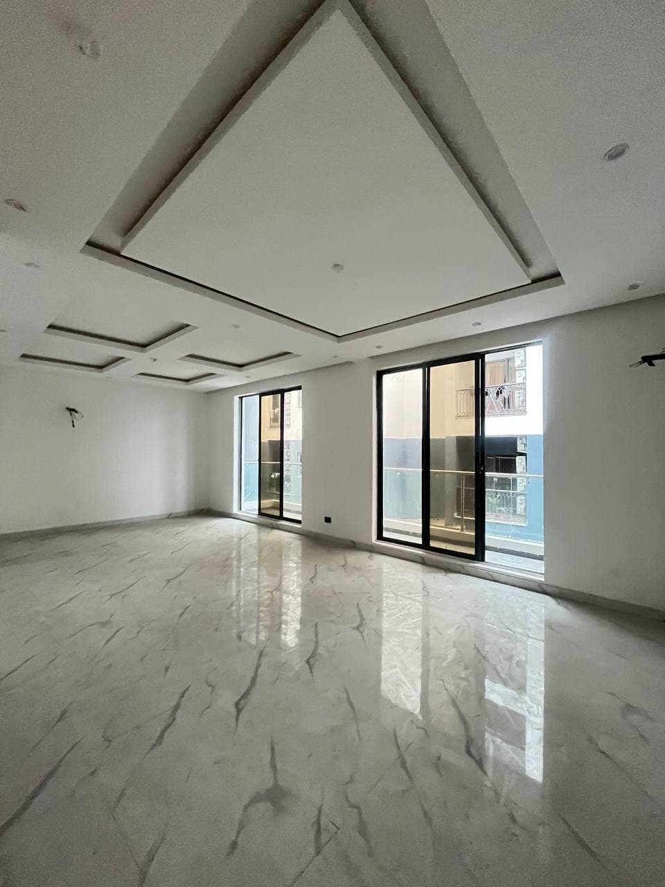 photo_6019572596254378866_y