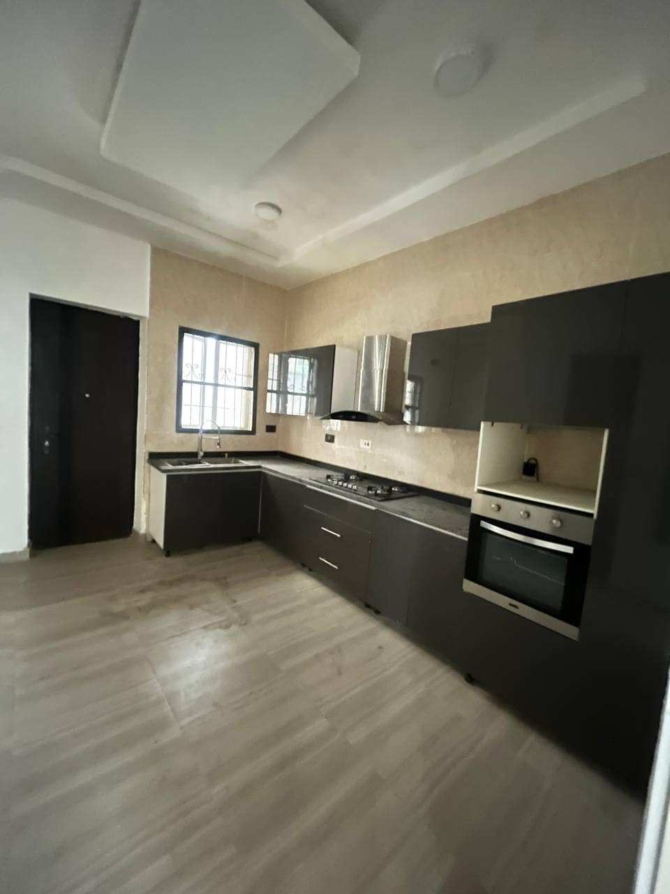 photo_6019572596254378869_y