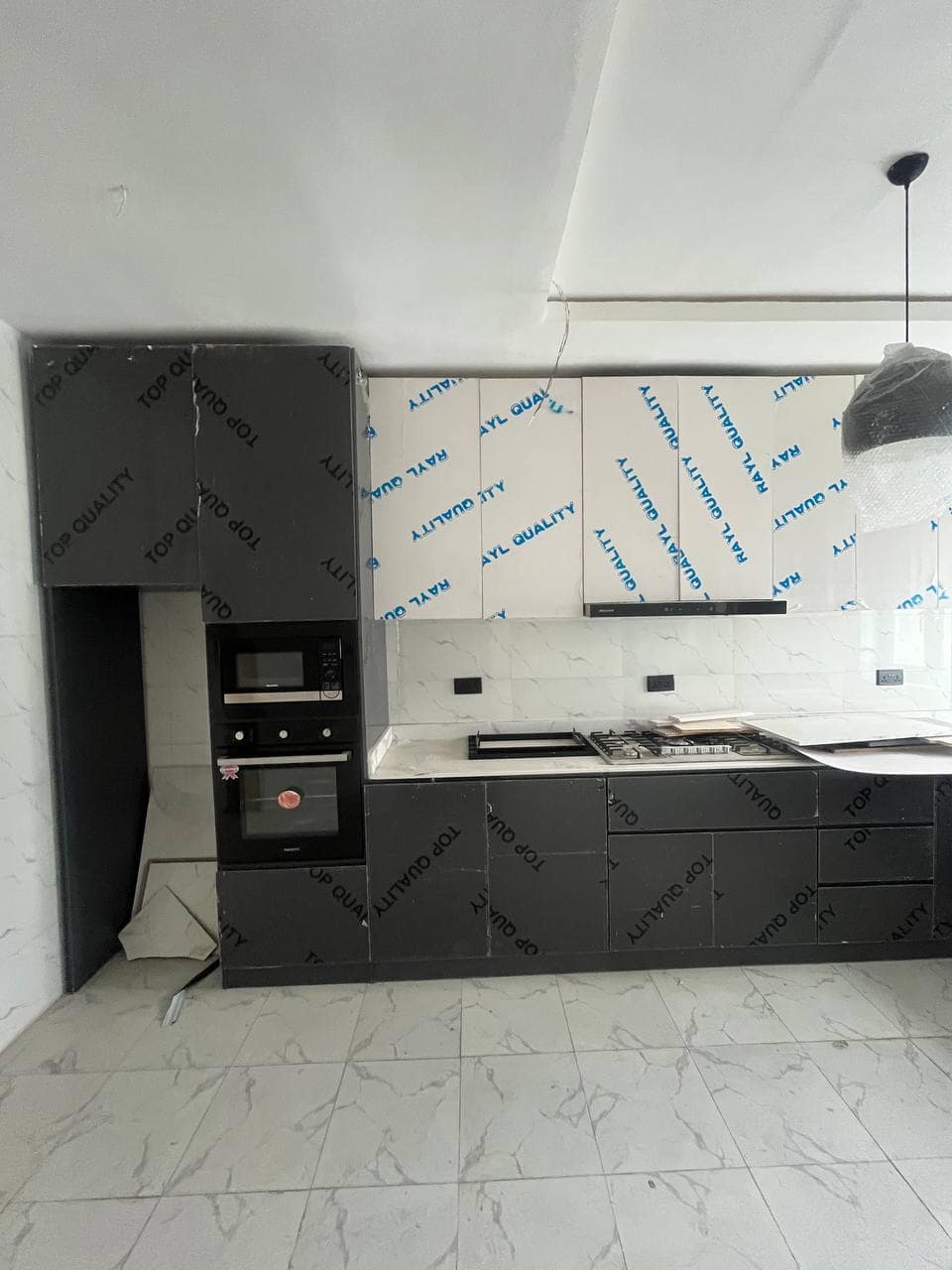 photo_6019572596254378916_y