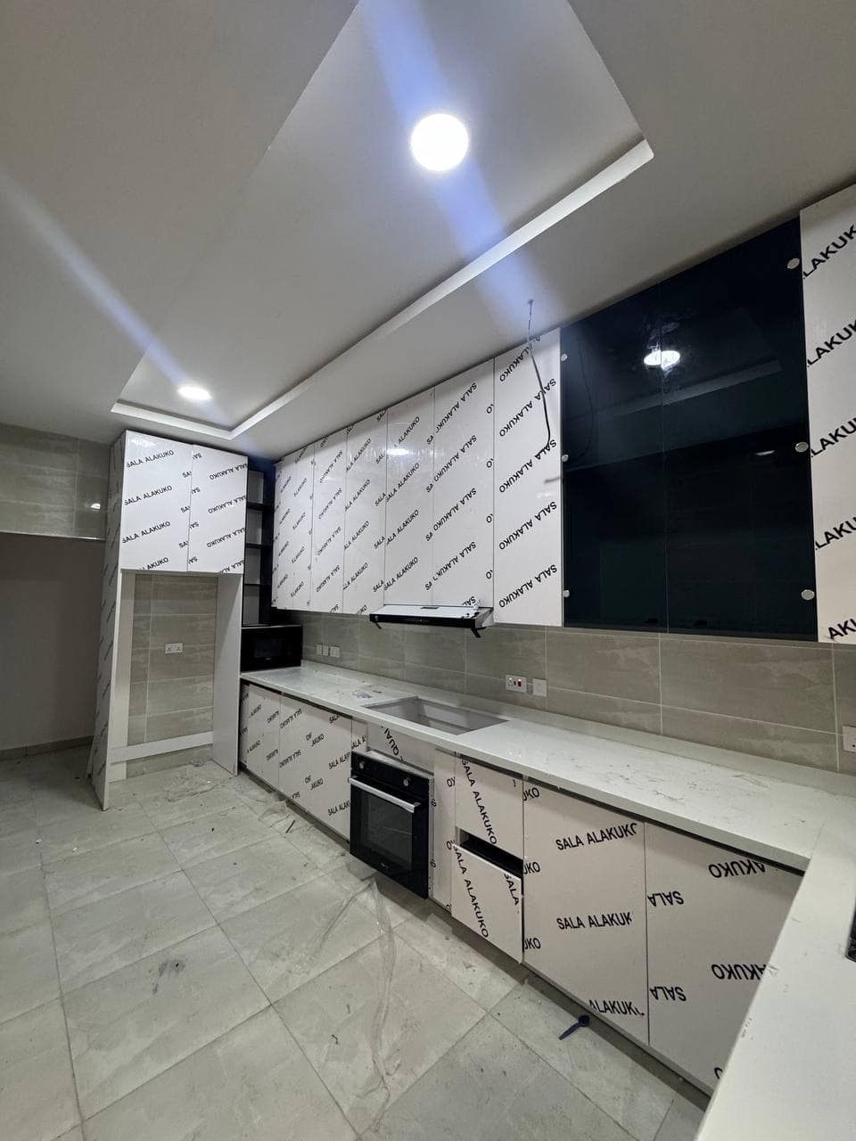 photo_6019572596254378934_y