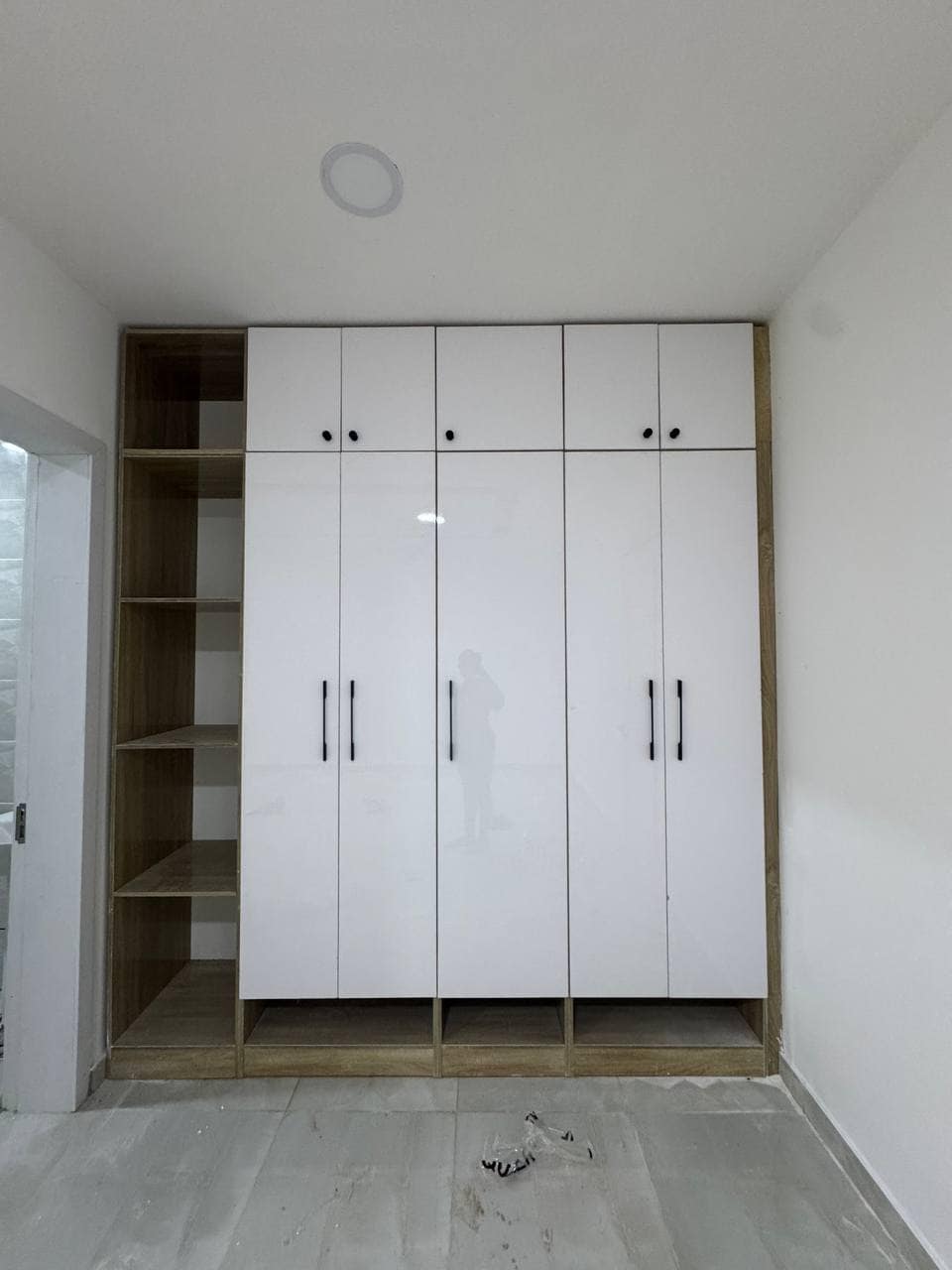 photo_6019572596254378940_y