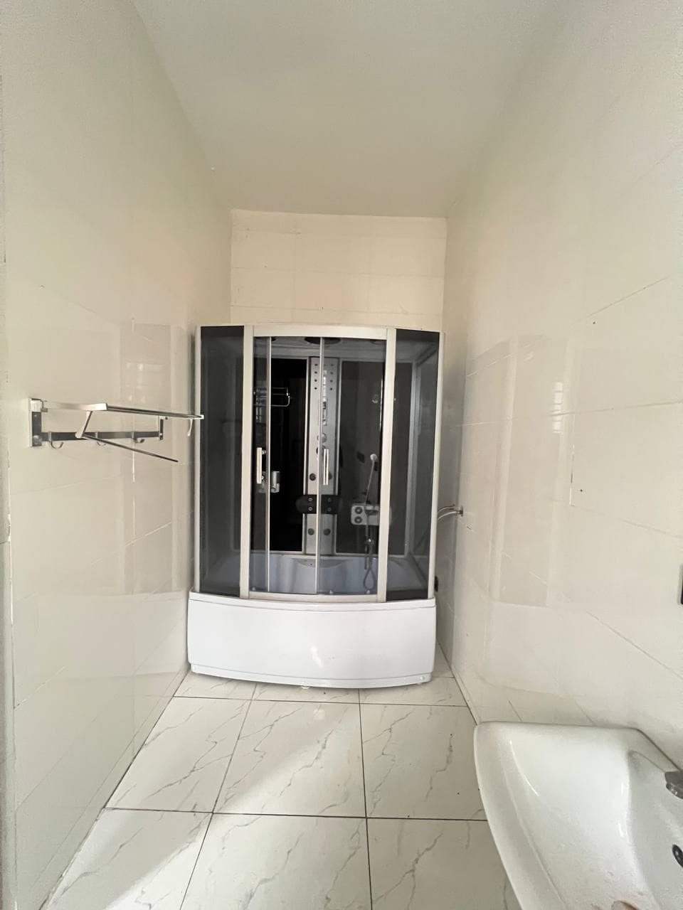 -5776125912817535906_121