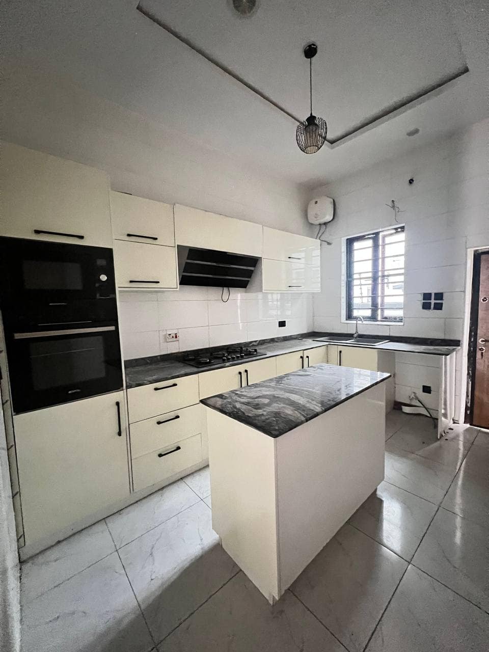 -5776125912817535915_121