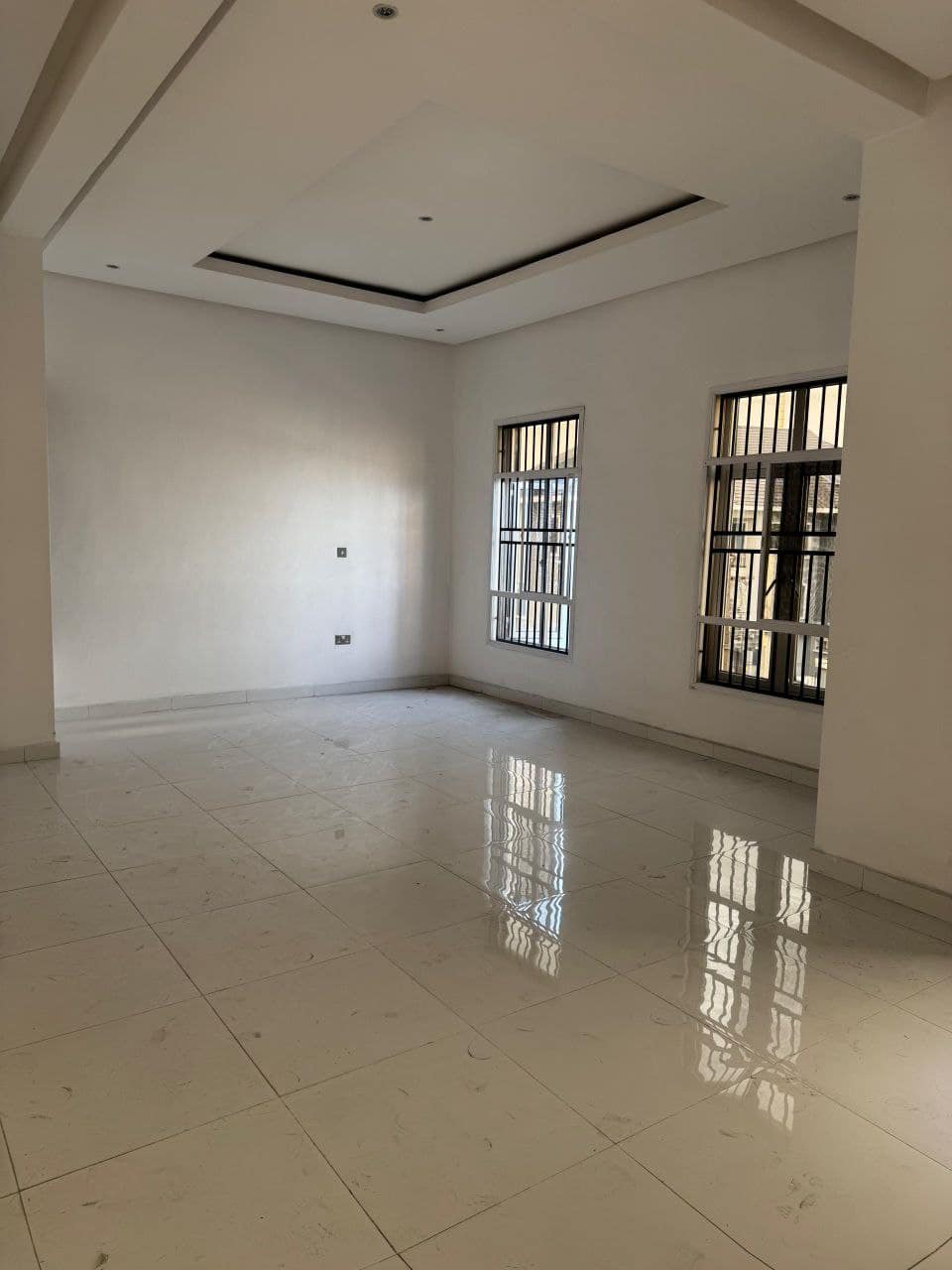 photo_5787492015485422749_y