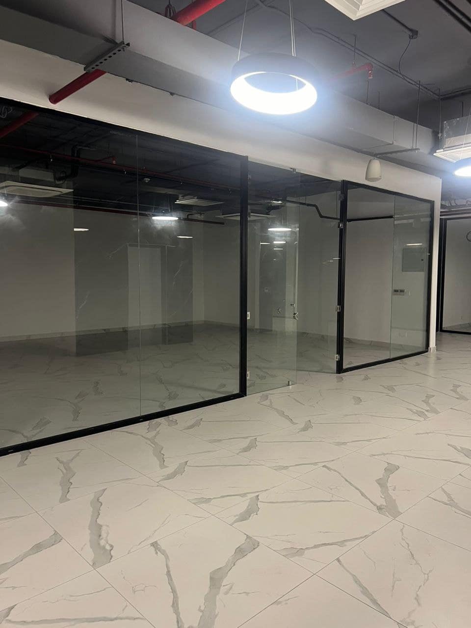 photo_5791839596130798789_y