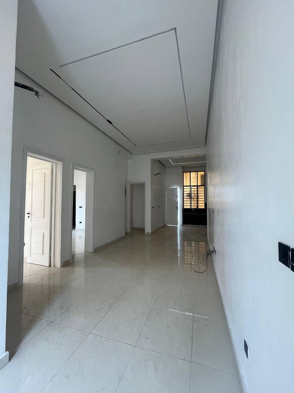 photo_5798805891350990061_y