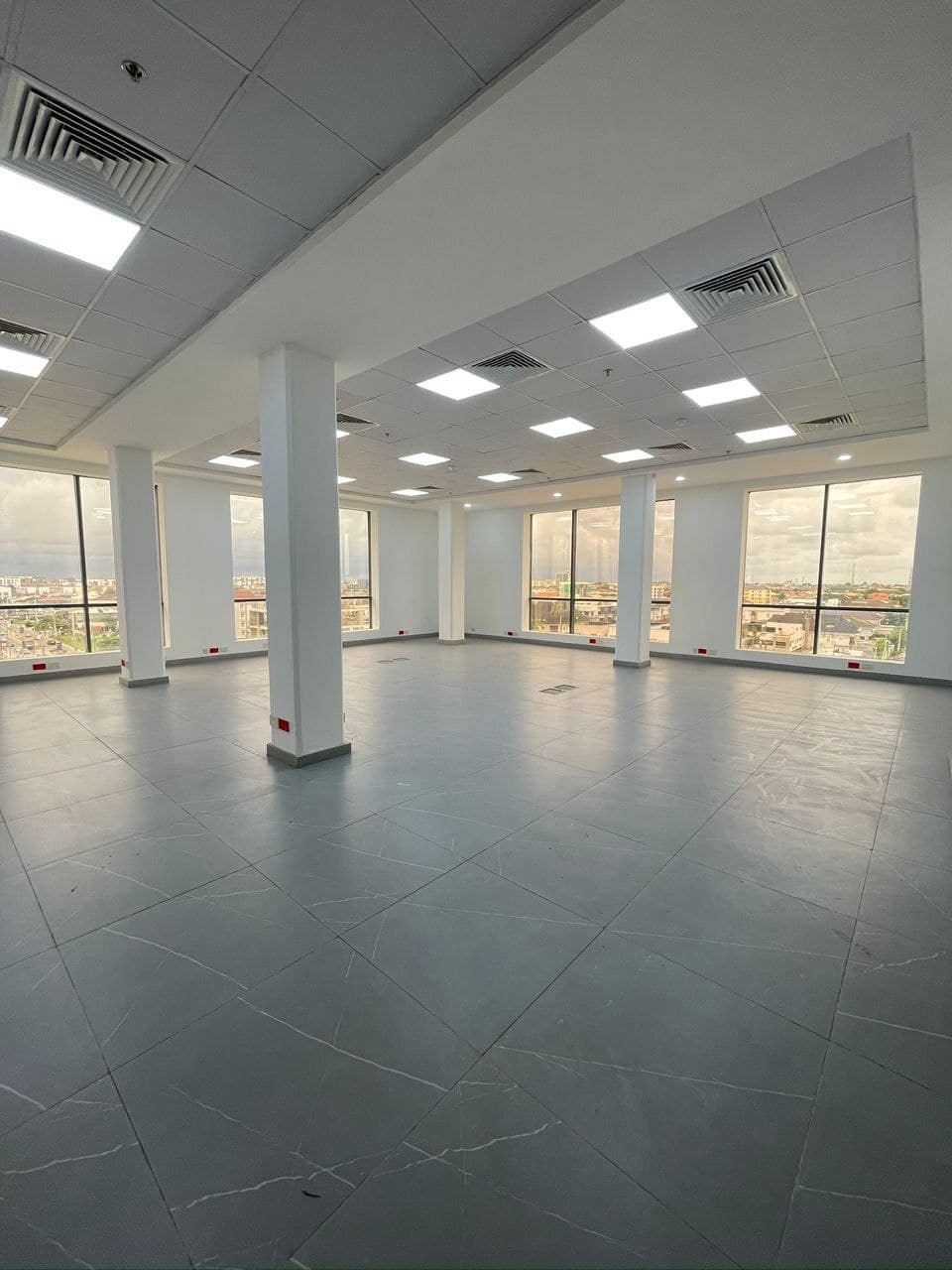 photo_5830063336186383817_y