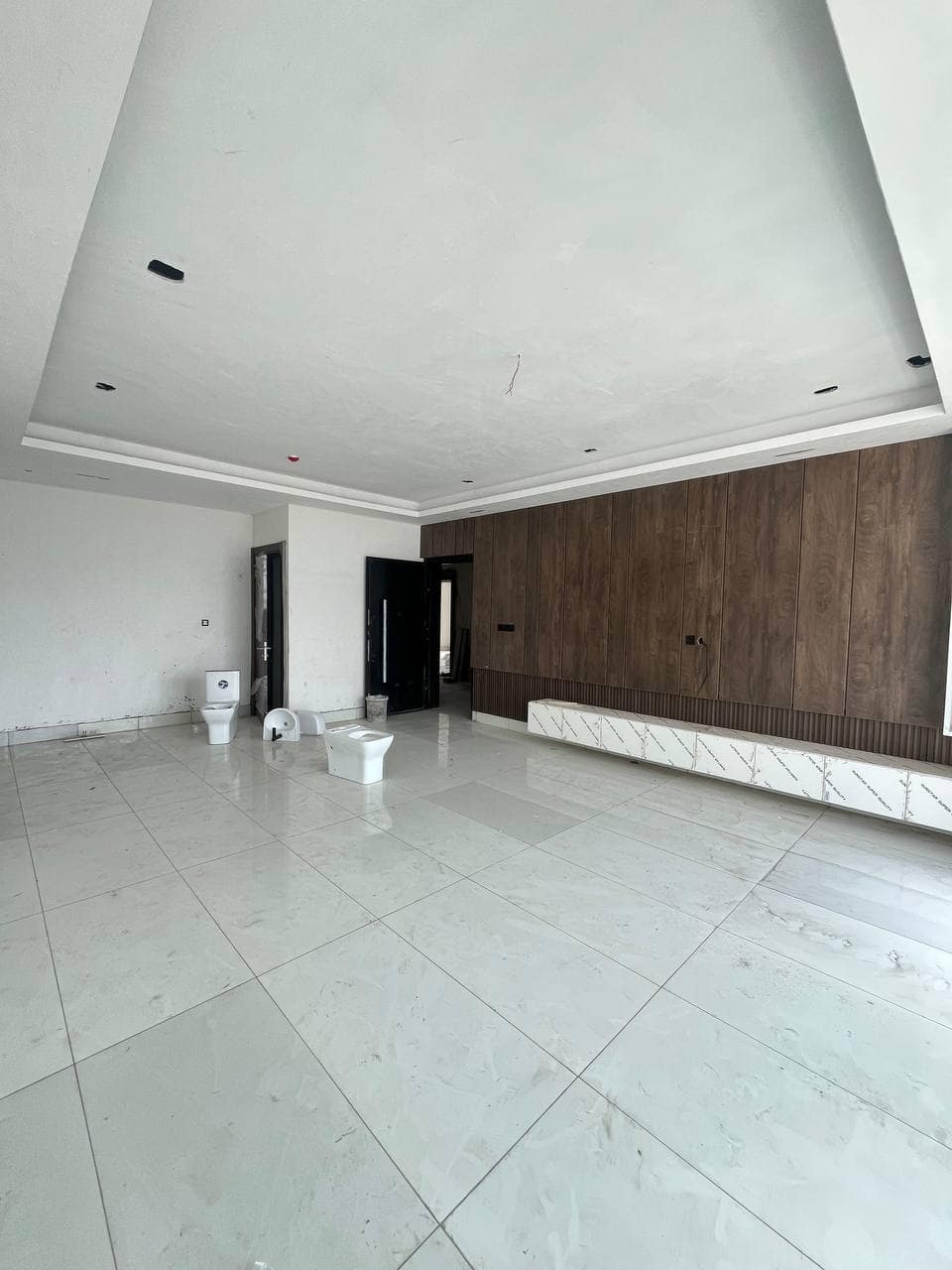 photo_5875131050793569726_y