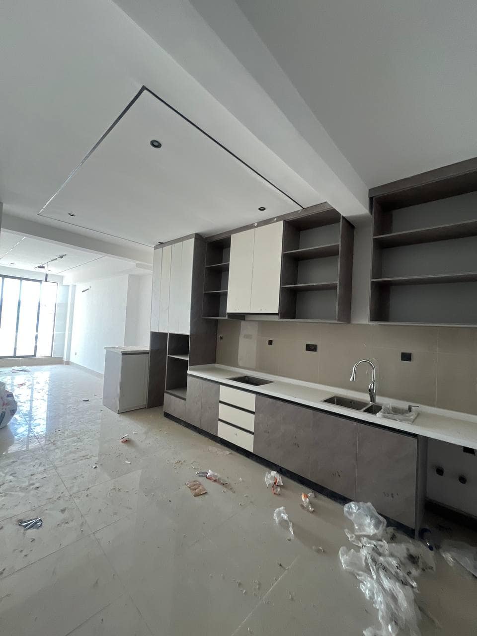 photo_5875131050793569738_y