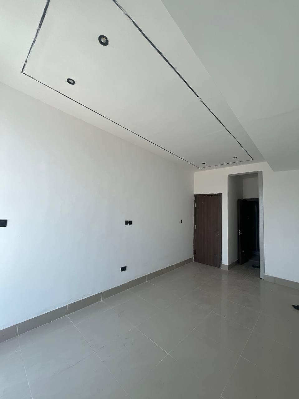 photo_5875131050793569742_y